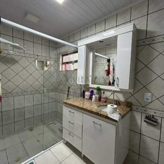 Casa à venda com 3 quartos, 360m² no Cristo Rei em Chapecó - Foto 4