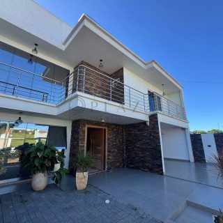Casa à venda com 5 quartos, 343m² no Seminário em Chapecó - Foto 1
