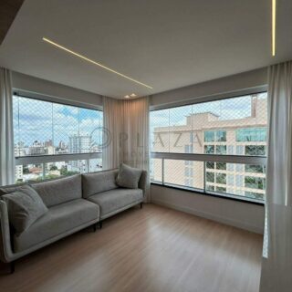 Apartamento à venda com 3 quartos, 155m² no Centro em Chapecó - Foto 2