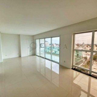 Apartamento à venda com 3 quartos, 140m² no Centro em Chapecó - Foto 2