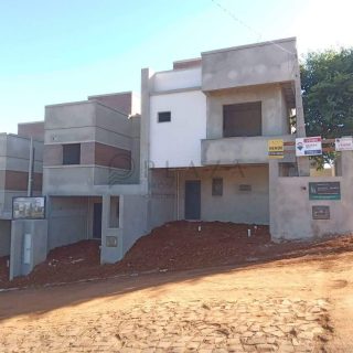 Sobrado à venda com 3 quartos, 86m² no Pinheirinho em Chapecó – Foto 1