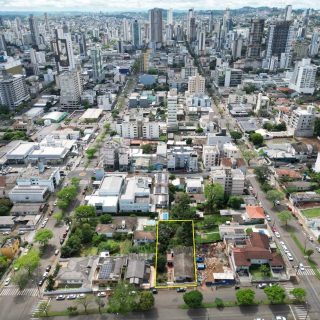 Terreno à venda com 1.161m² no Jardim Itália em Chapecó - Foto 1