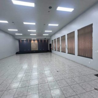 Sala Comercial para alugar com 300m² no São Cristóvão em Chapecó – Foto 4