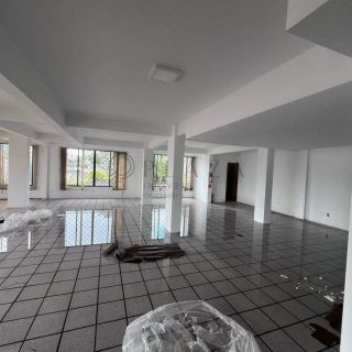 Sala Comercial para alugar com 440m² no Centro em Chapecó – Foto 6