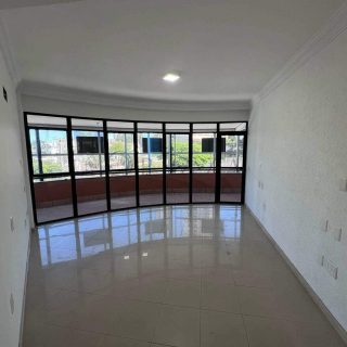 Sala Comercial para alugar com 694m² no Centro em Chapecó – Foto 2