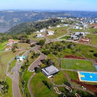 Terreno à venda com 1.228m² no Bouganville Residence em Chapecó - Foto 4