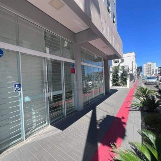 Sala Comercial para alugar com 400m² no Centro em Chapecó – Foto 1
