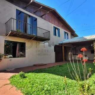Casa à venda com 6 quartos, 348m² no Bairro Engenho Braum em Chapecó - Foto 1