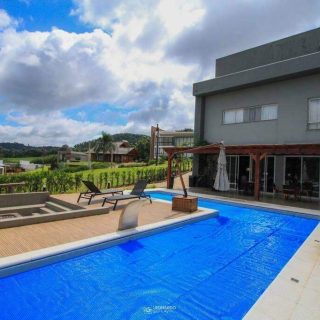 Casa à venda com 322m² no Espelho Das Águas em Chapecó - Foto 1