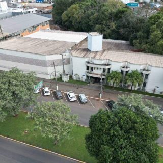 Barracão para alugar com 1.393m² no Centro em Chapecó – Foto 1