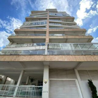 Apartamento à venda com 2 quartos, 105m² no Presidente Médici em Chapecó - Foto 2