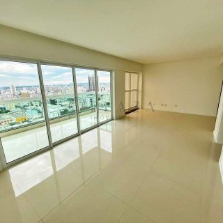 Apartamento à venda com 3 quartos, 140m² no Centro em Chapecó - Foto 3
