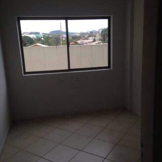 Apartamento à venda com 2 quartos, 63m² no Presidente Médici em Chapecó - Foto 2