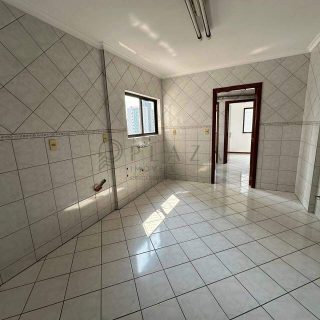 Apartamento à venda com 2 quartos, 126m² no Centro em Chapecó - Foto 7
