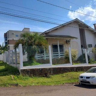 Casa à venda com 4 quartos, 400m² no Lider em Chapecó - Foto 2