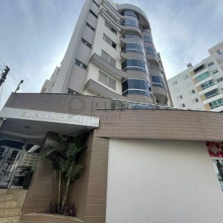 Apartamento à venda com 2 quartos, 91m² no Centro em Chapecó - Foto 1