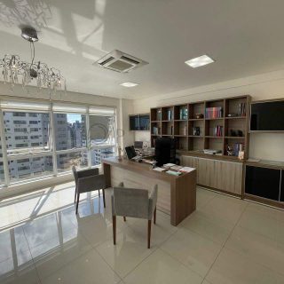 Sala Comercial à venda com 101m² no Centro em Chapecó - Foto 1
